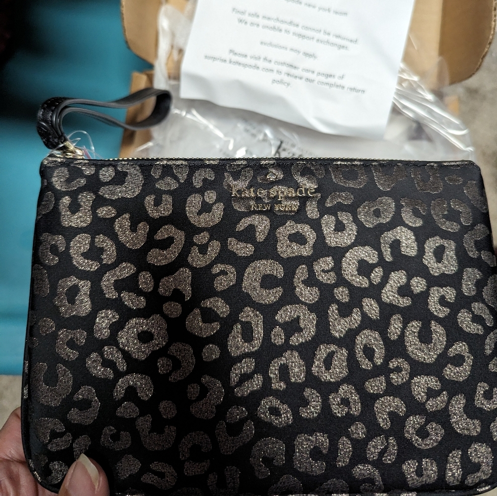 Wristlet